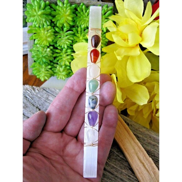 New Natural Shimmer Frosty Selenite Crystal Wand with Natural Chakra Gemstones - Picture 2 of 12